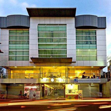 Empire Suites Hotel Puerto Princesa Bagian luar foto
