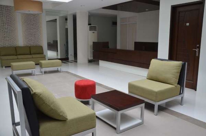 Empire Suites Hotel Puerto Princesa Bagian luar foto