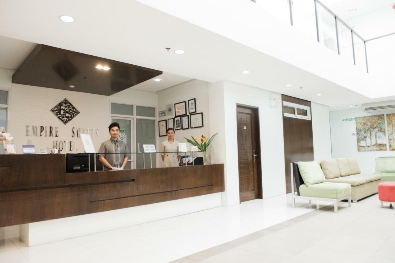Empire Suites Hotel Puerto Princesa Bagian luar foto